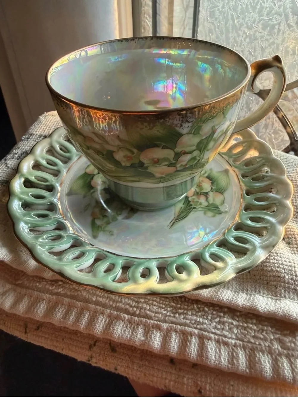 Vintage 1950s Japan Porcelain Lily of the Valley Lusterware 38 piece set